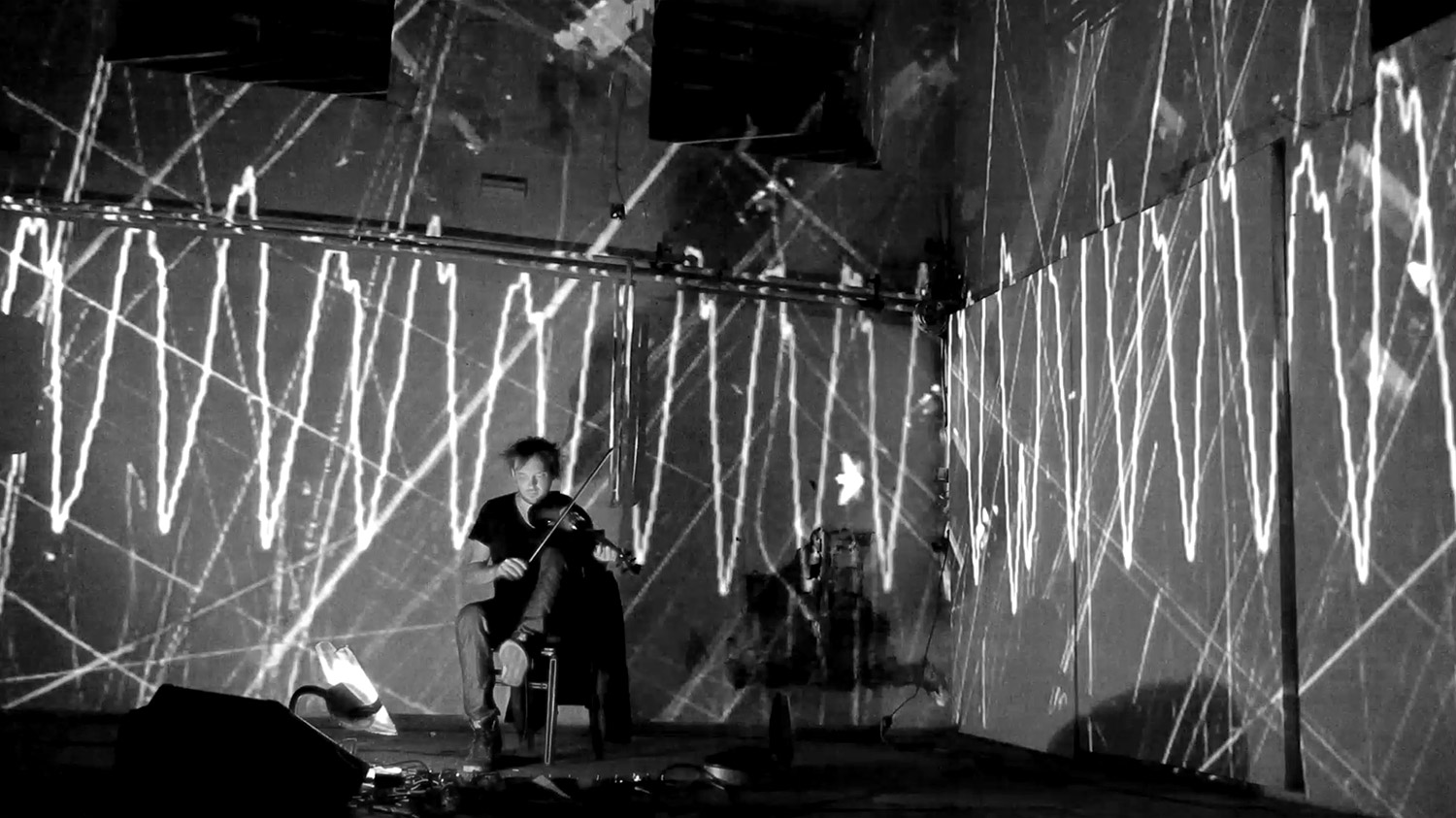 Matthias Jakisic – Projektaufnahme – MODULUX, Aufnahme 2