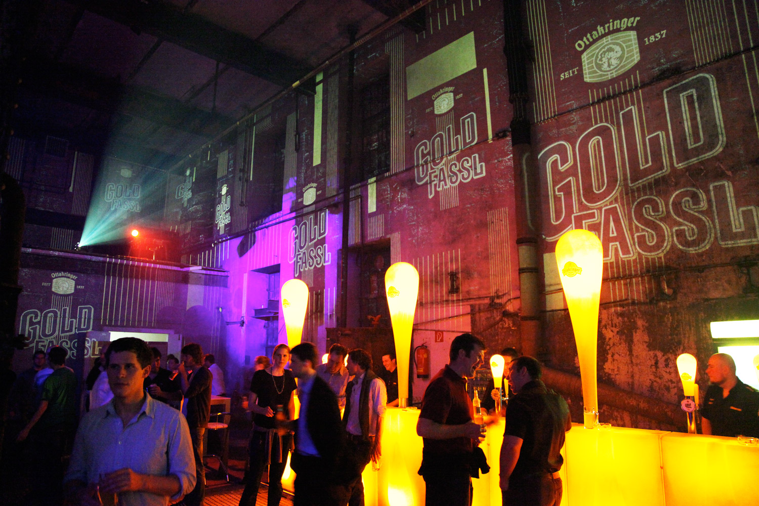 OTTAKRINGER BRAUEREI MAIFEST 19