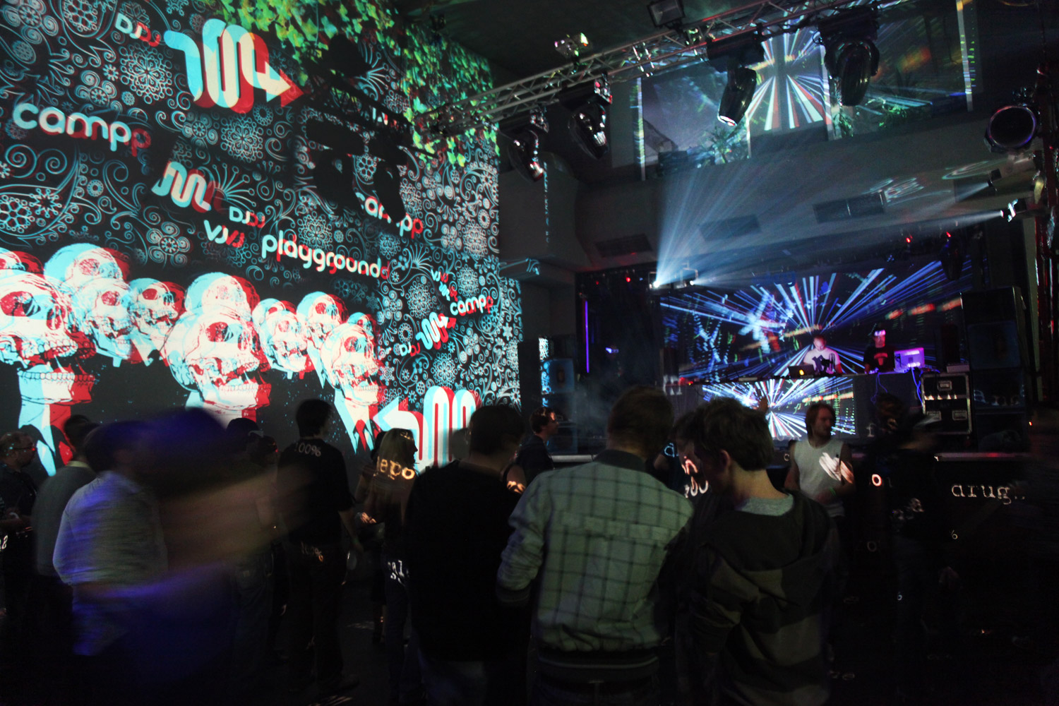 Live Visuals der Mainstage beim Playground AV Festival in der Sakog – MODULUX, Aufnahme 6