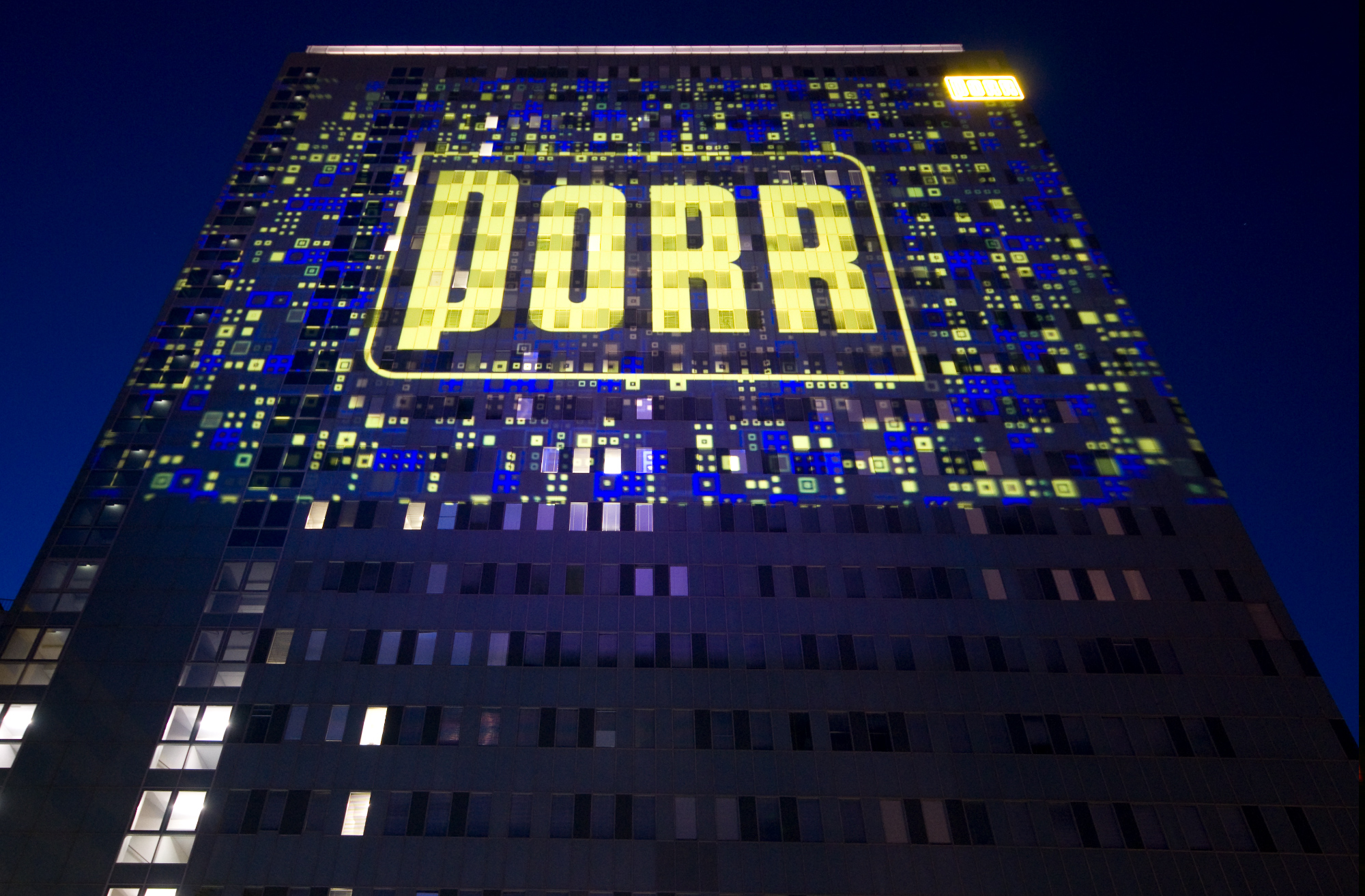Großbildprojektion auf das PORR-Gebäude in Wien – MODULUX, Aufnahme 7