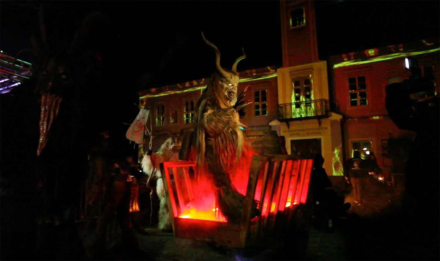 Spitz Krampus – Projektaufnahme – MODULUX, Aufnahme 2